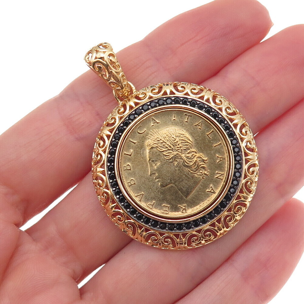 Bellezza Gold Plated Frame Vintage 1980 Italy 20 Lire Coin Charm Pendant